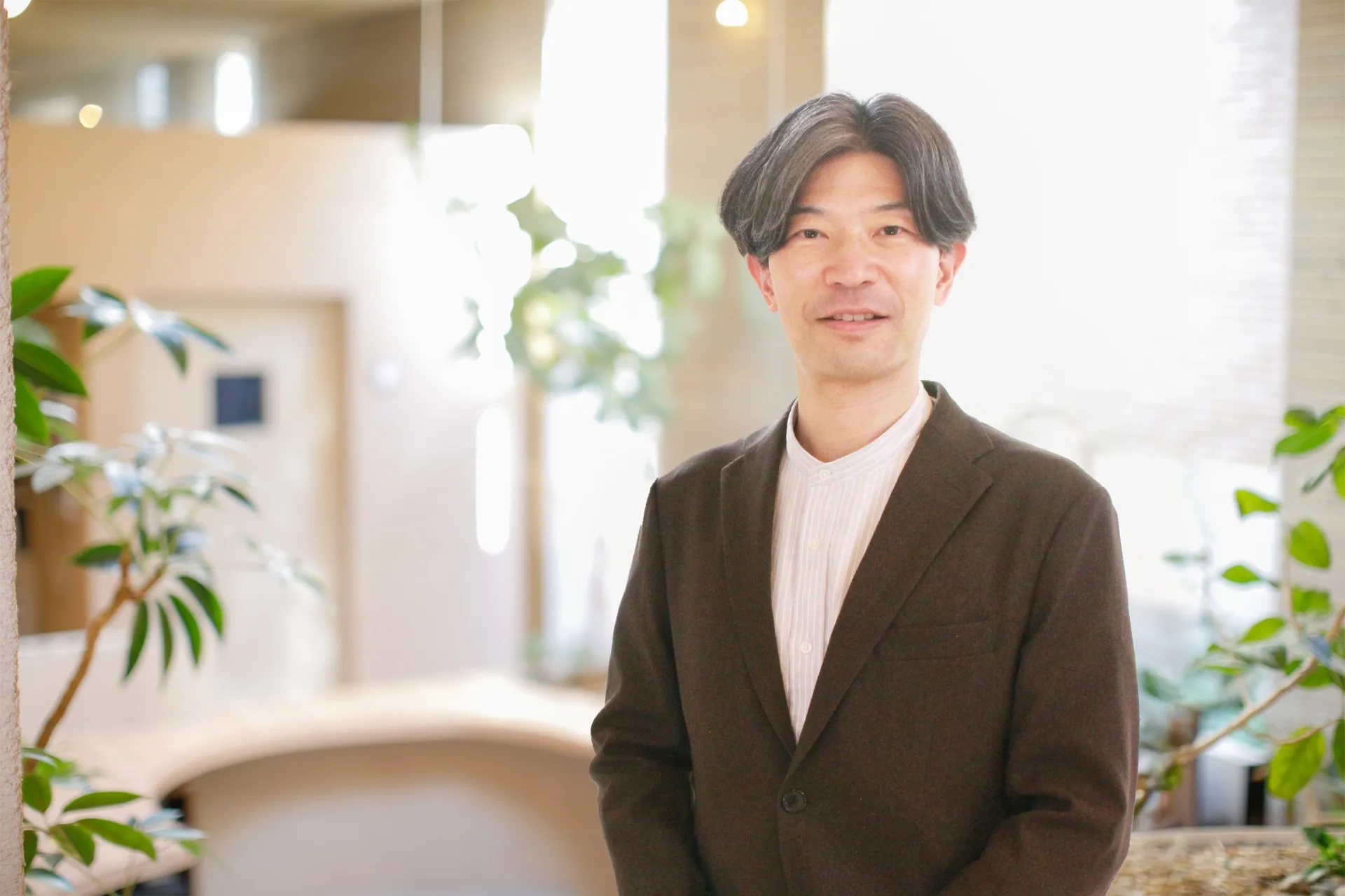 川合　暢彦